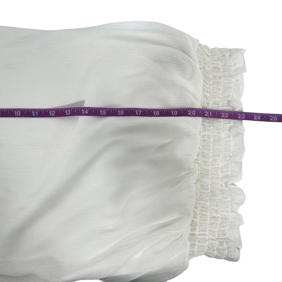 | I.N. San Francisco | White Shimmer Smocked Neck Sleeveless Floral Detail Top - Picture 7 of 10